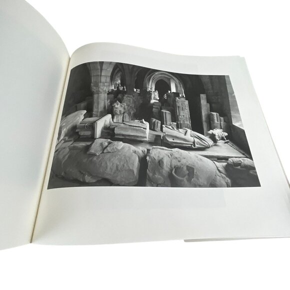 Solomons Temple Photographs By Laura Volkerding Hardcover Book - Picture 5 of 16